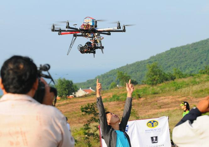 Mách bạn cách sử dụng flying cam hiệu quả trong sự kiện