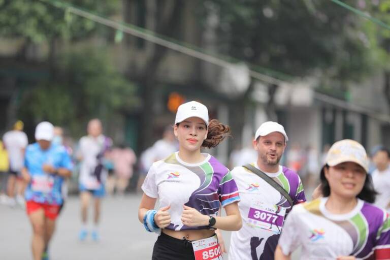 Tổ chức sự kiện thể thao vui vẻ và ấn tượng